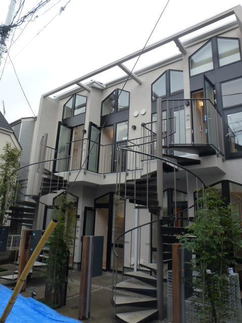 グランエッグス渋谷笹塚 エントランス