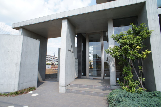 オーキッドヒル エントランス