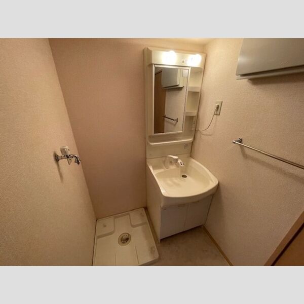 ボヌール201号室 洗髪洗面化粧台