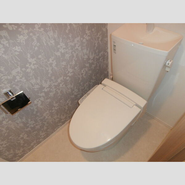 Four Seasons 新横浜 トイレ