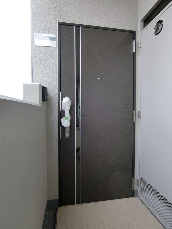 リブリ・ドルチェ5階 玄関