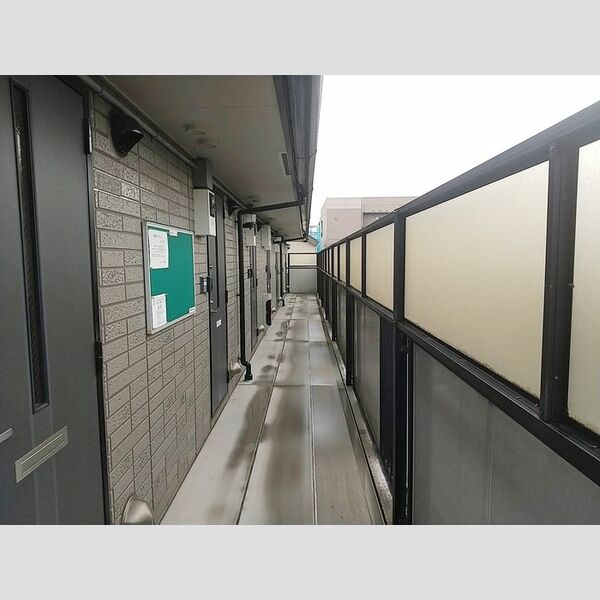 ウィズ中村橋　ⅠⅡⅠ-202号室 共用廊下2