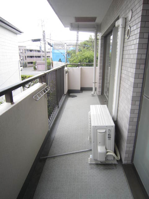 ＳＨ　ＭＡＮＳＩＯＮ本鵠沼 バルコニー
