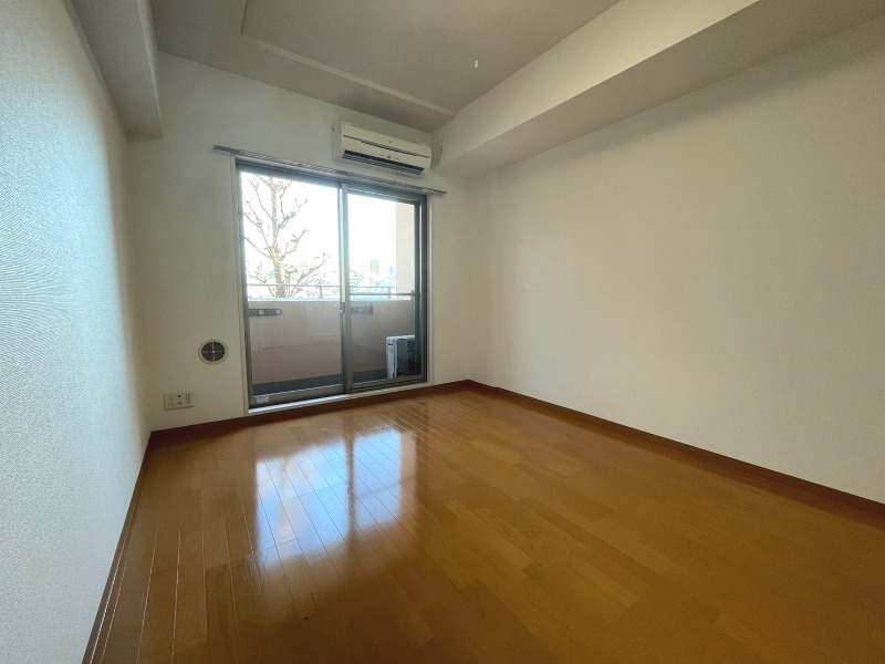 サンテミリオン白山 リビング