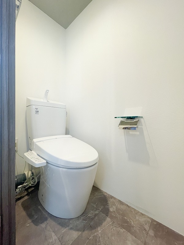 スフィア日本橋富沢町5階 トイレ