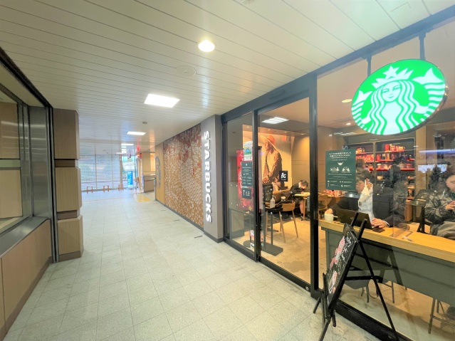 ブランシェ練馬Ⅱ301号室 スターバックスコーヒーエミオ練馬店(その他)まで280m