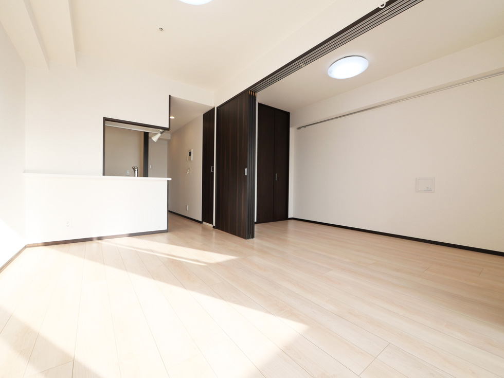 ジェノヴィア東大前グリーンヴェール11階 内観