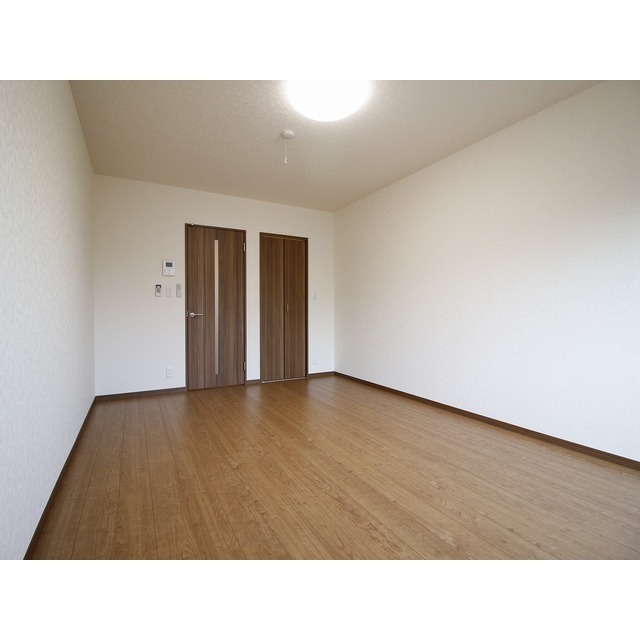 wisteria204号室 内観