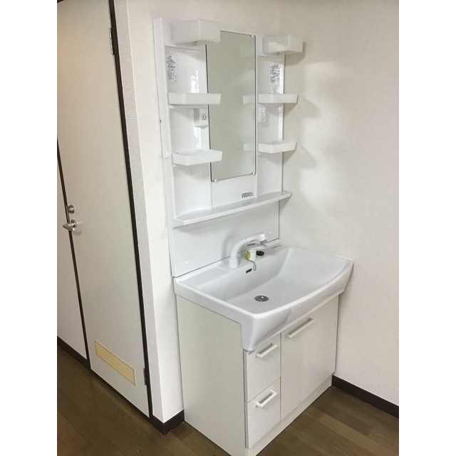 本間ビル202号室 内観