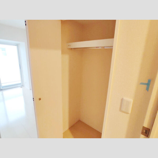 COURT BREEZE 多摩川 クローゼット