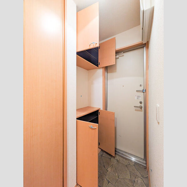 リバレイン浮間　Ⅱ 玄関(シューズクローゼット)