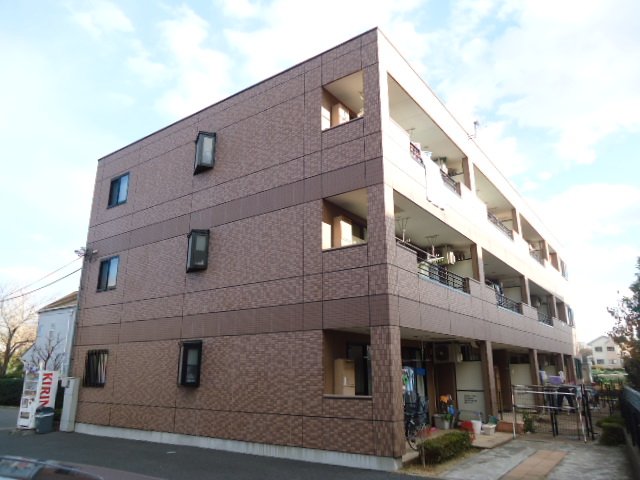 ル・ジャルダン 外観写真（昼）