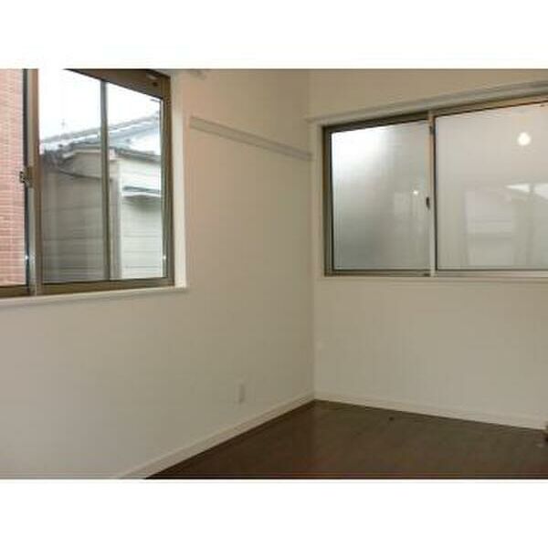 クレール王子神谷 リビング