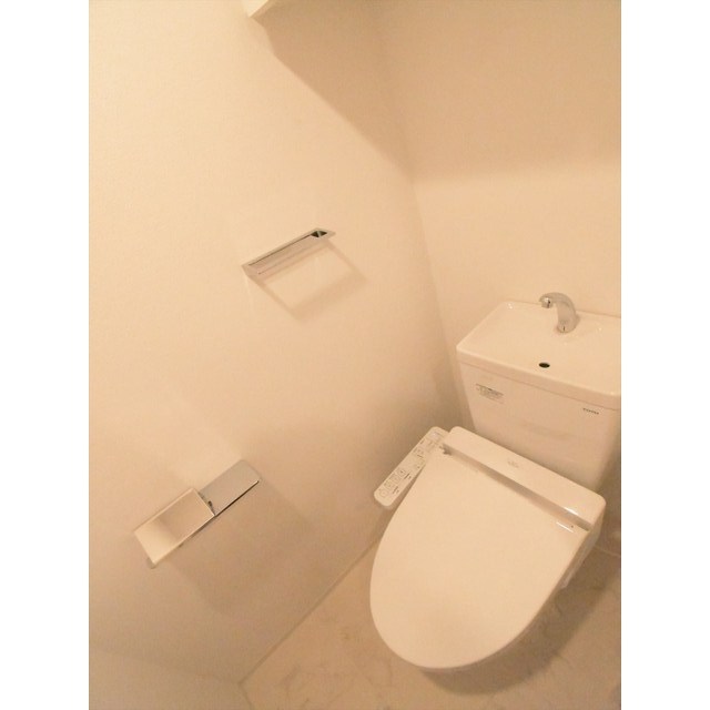 ルネサンスコート新宿余丁町0208号室 内観