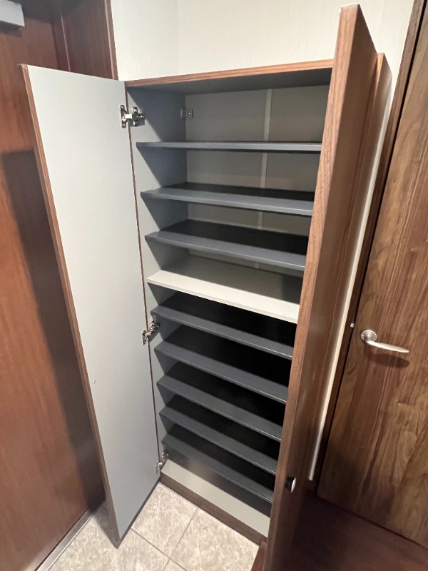 エクセレントアフィー横浜橋 収納