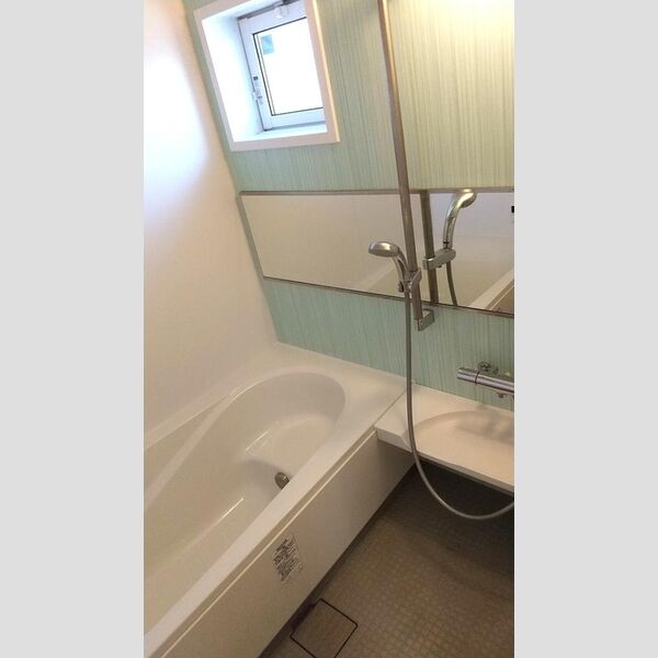 ロイヤルティアラ　Ⅴ・Ⅵ　Ⅴ 浴室