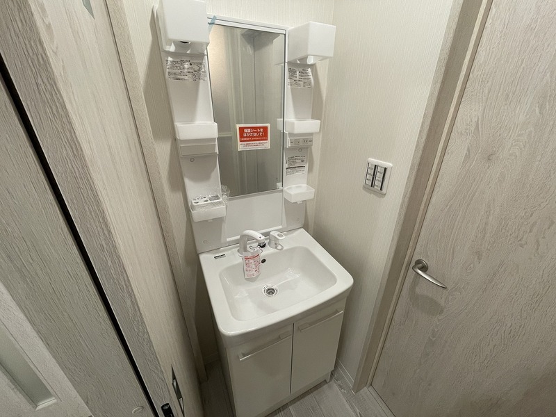 アルジェネーロ三ツ沢1階 洗面