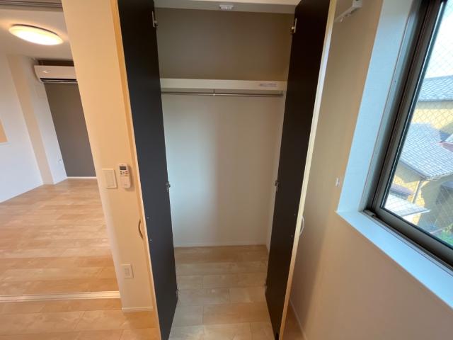 サンリット・ビラ　参番館 クローゼット