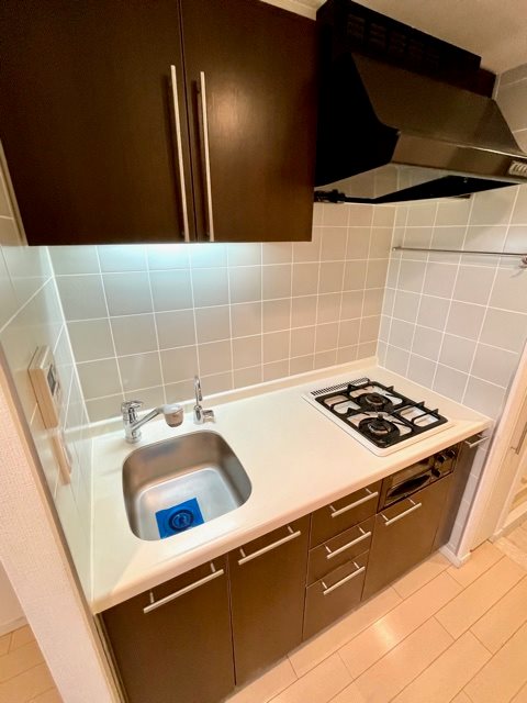 レジディア神田岩本町 キッチン