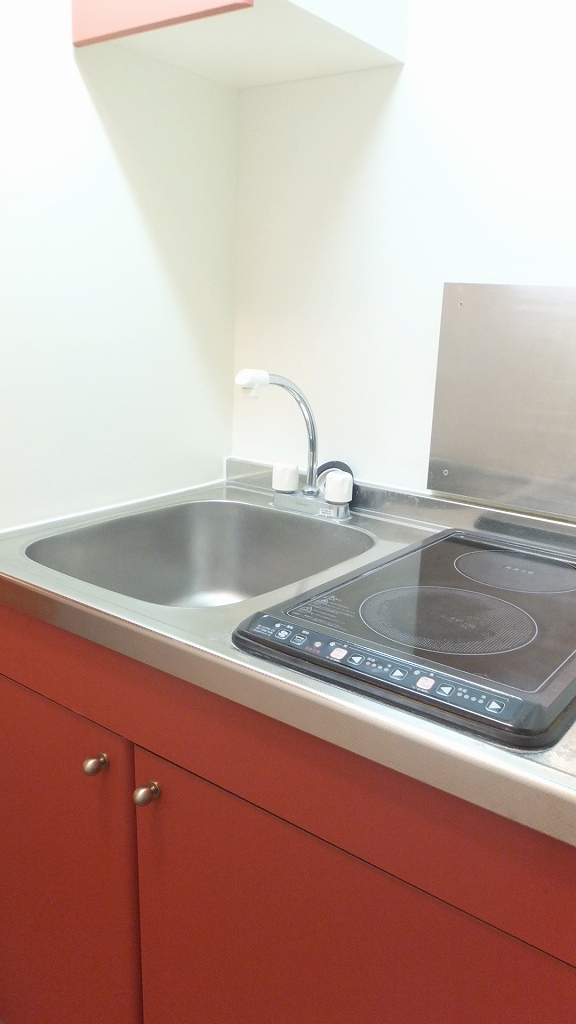 レオパレスＹＯＳＨＩＯＫＡ 2口の電気コンロ付き