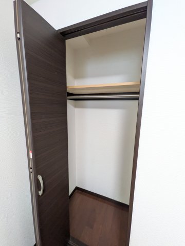 ブランノワール401号室 収納
