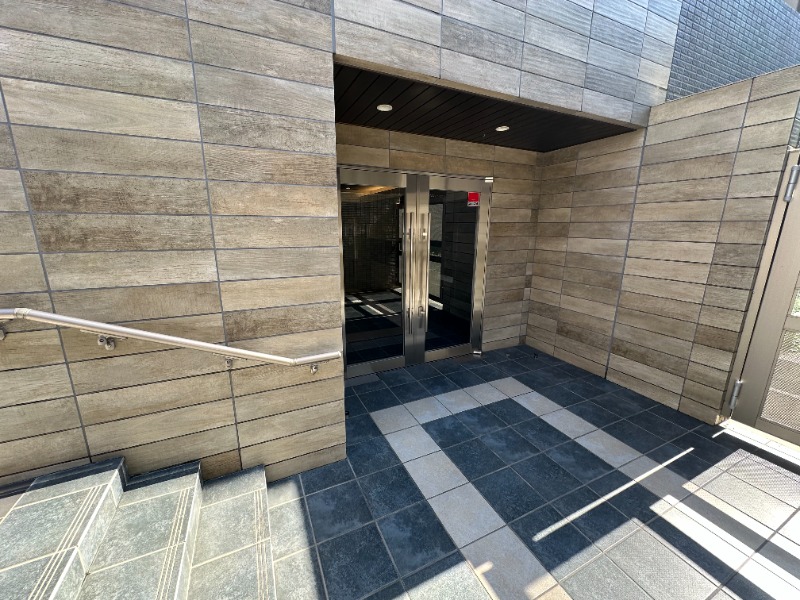 MAXIV NERIMA エントランス