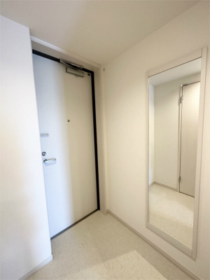 ヴィラ立場2階 玄関