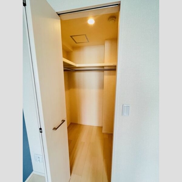 エレガントヴィラ206号室 クローゼット