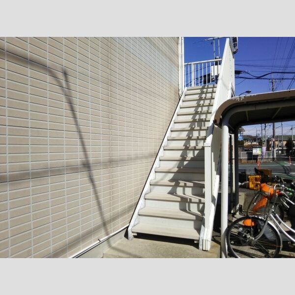 エンドレス205号室 外階段