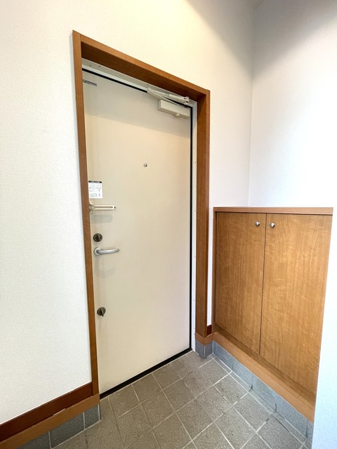 フォンティーヌ六本木 玄関