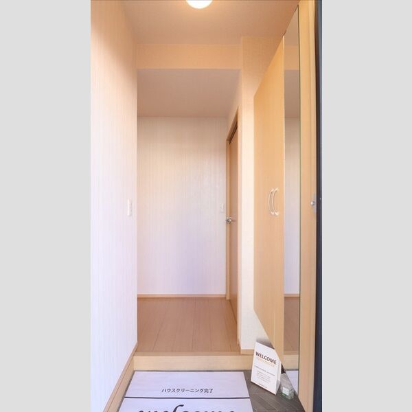 ルミエル　N ★玄関ホール★