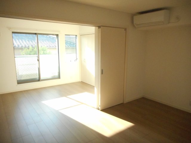 インペリアルリーフ リビング