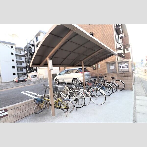 フレグランスⅡ 駐輪場