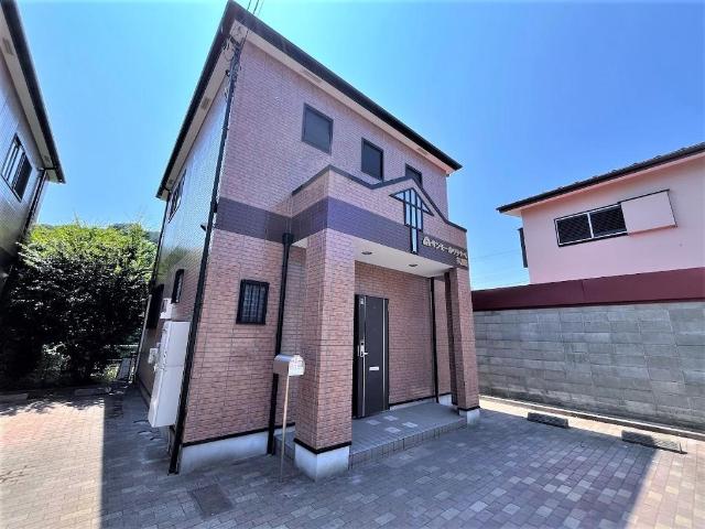 サンモールワタナベ参番館 外観写真（昼）