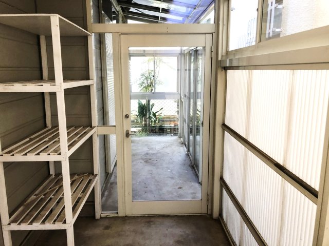 みずほ台ガレージ付き戸建 室内から愛車まで濡れません！物置としても使えます！