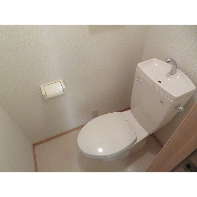 ちきゅうハウス 内観