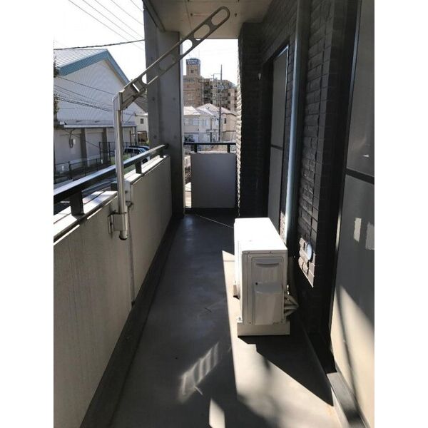 ヴィルヌーブ402号室 305号室