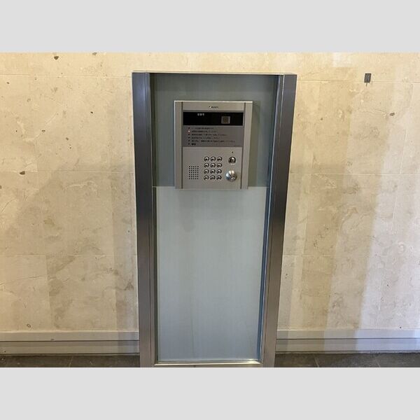 PLACE.DE.La.pierre オートロック