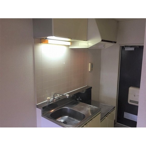 クレッセントハウス キッチン