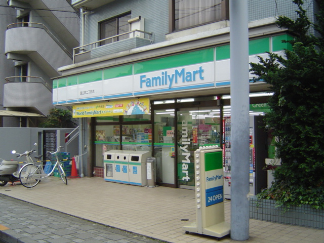 さくらハウス ファミリーマート国立西二丁目店まで750ｍ