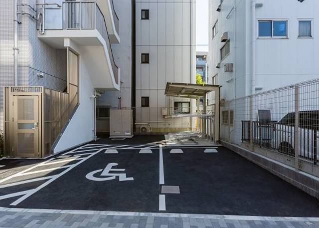 ガーラ・アヴェニュー浅草14階 駐車スペースもあります