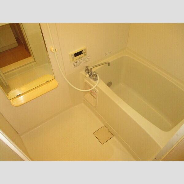 グリーンヒルズ　B棟201号室 浴室