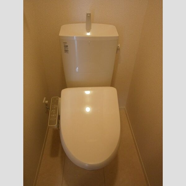 クレアージュ　D 温水洗浄暖房便座(1階)