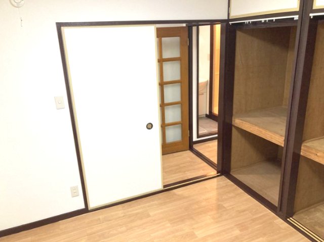 サニーヒルマンション 内観