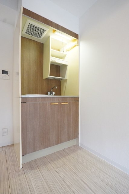 ロイヤルレゾン2階 キッチン