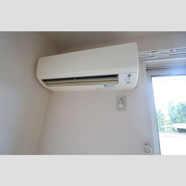 エミナンスⅡ201号室 エアコン