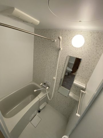 ヴィラベイルーム本厚木202号室 お風呂