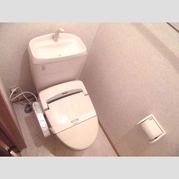 クレール106号室 温水洗浄暖房便座