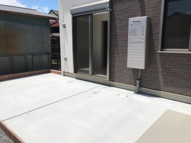 ルボワ　ｌｅ　ｂｏｉｓ105号室 専用庭