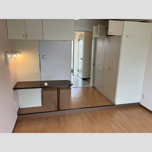 ハイムカメリア208号室 洋室